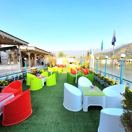 Aziz Palace Group Of Houseboats Srīnagar المظهر الخارجي الصورة