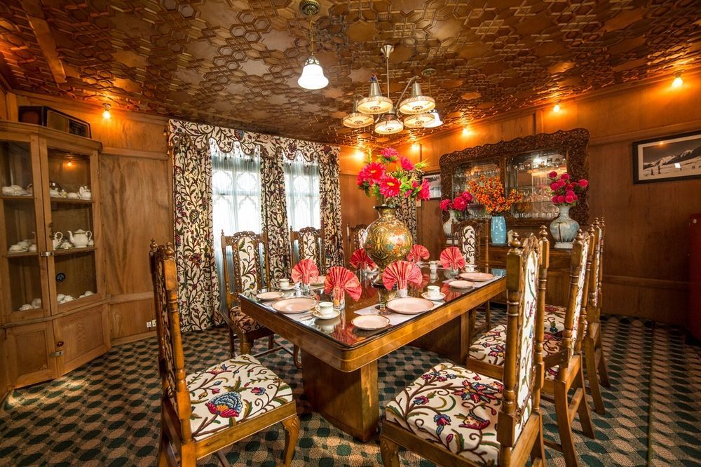 Aziz Palace Group Of Houseboats Srīnagar المظهر الخارجي الصورة